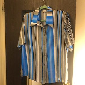 Striped button down shirt with short sleeve European